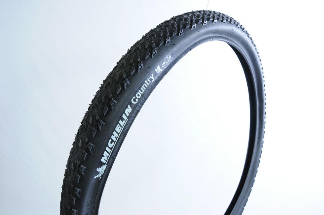 MICHELIN COUNTRY DRY 2 TYRE 26 x 2.00 (52 –559) MOUNTAIN BIKE HIGH QUALITY TYRE