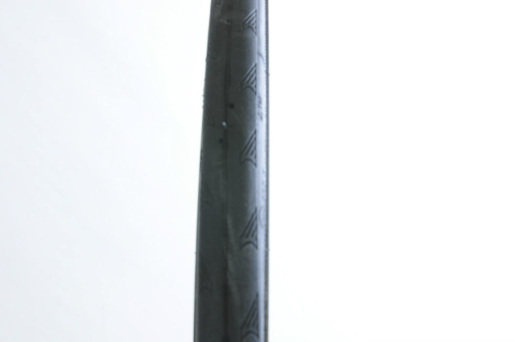 PAIR (2) CONTINENTAL ULTRA SPORT II 700 x 23c CLINCHER ROAD BIKE TYRE (WIRED)