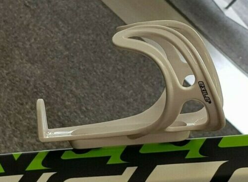 Claud Butler Polycarbonate lightweight white bottle cage