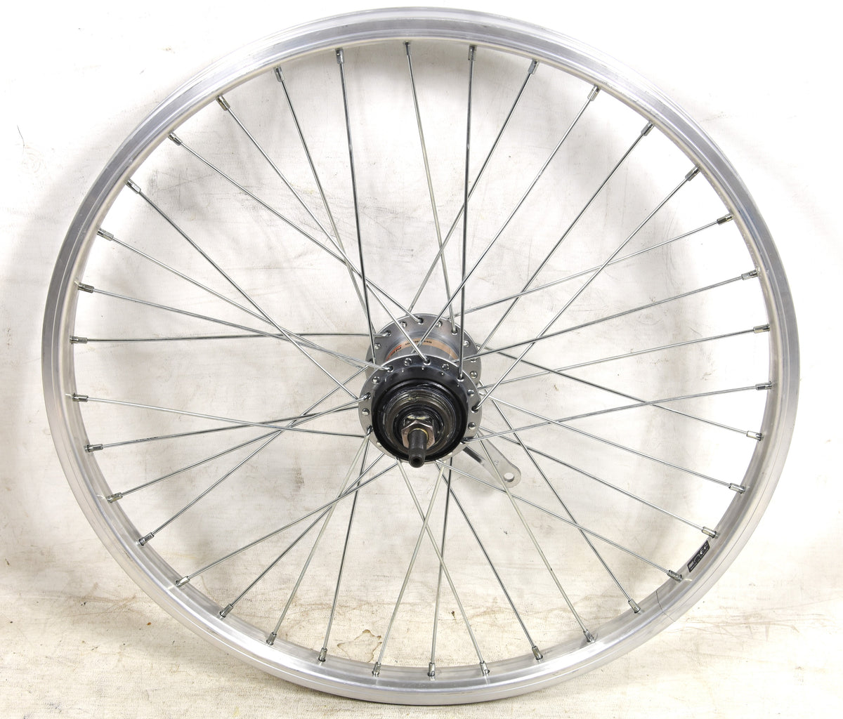 Moyeu arrière / 120 MM / Axe plein 176 MM / Frein à rouleaux / 36GTS Moyeu arrière / 120 MM / Axe plein 176 MM / Frein à rouleaux / 36GTS