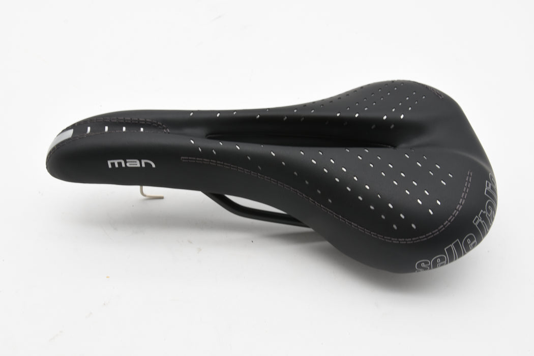 Selle Italia Flow Mens Bike Saddle Black 278mm x 155mm Ergo Comfort Black