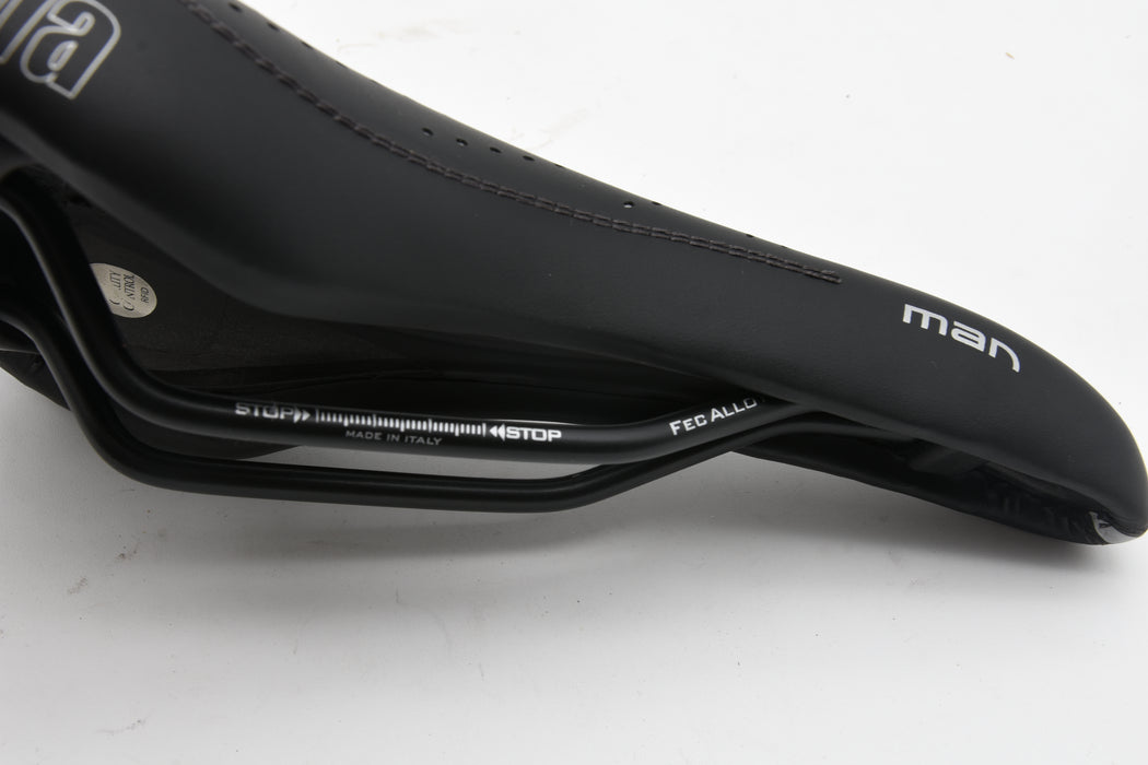 Selle Italia Flow Mens Bike Saddle Black 278mm x 155mm Ergo Comfort Black