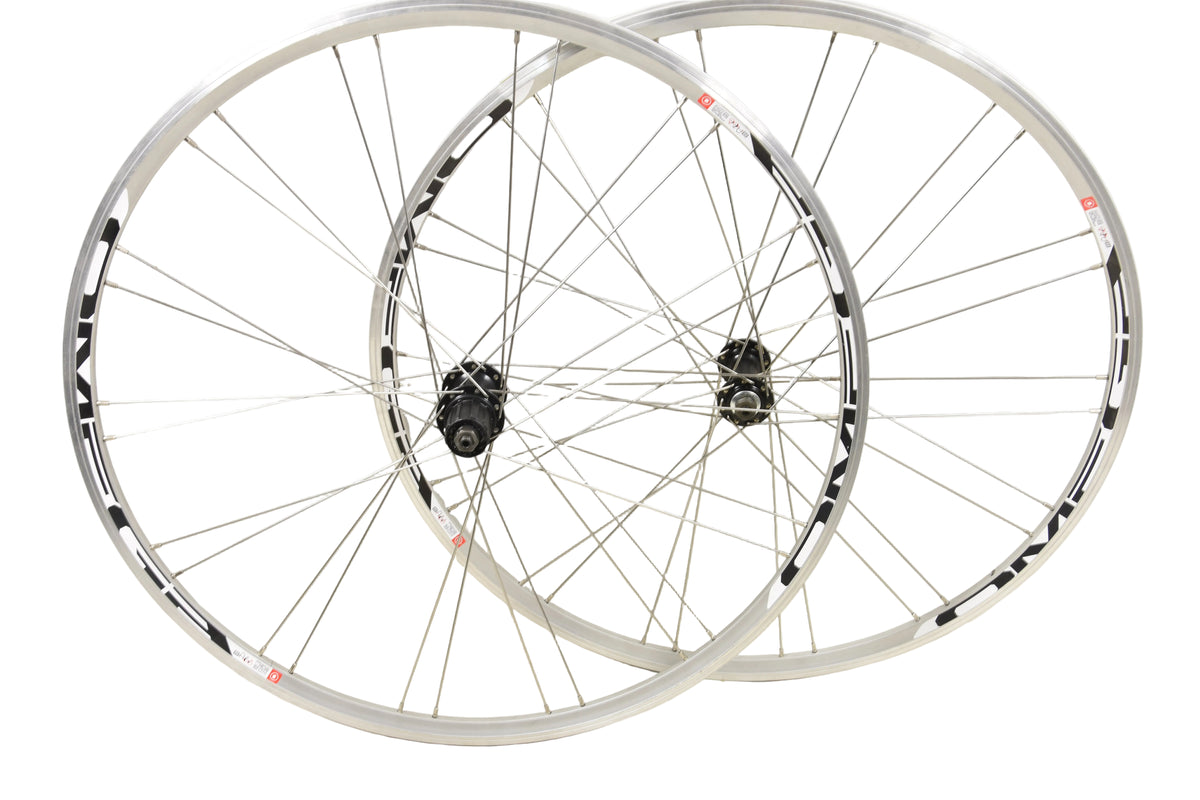 Pair 700c 622 x 13 Road Bike Racer Omega Mach1 Rim Wheels 8/9/10 spd C