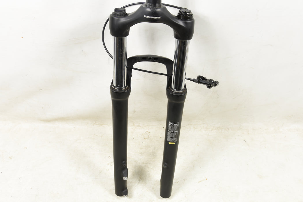 RST 700c 29er SUSPENSION FORK REMOTE LOCK OUT 1 1-8” 255mm DISC BRAKE 100mm TRAVEL BLACK (MINOR MARKS)