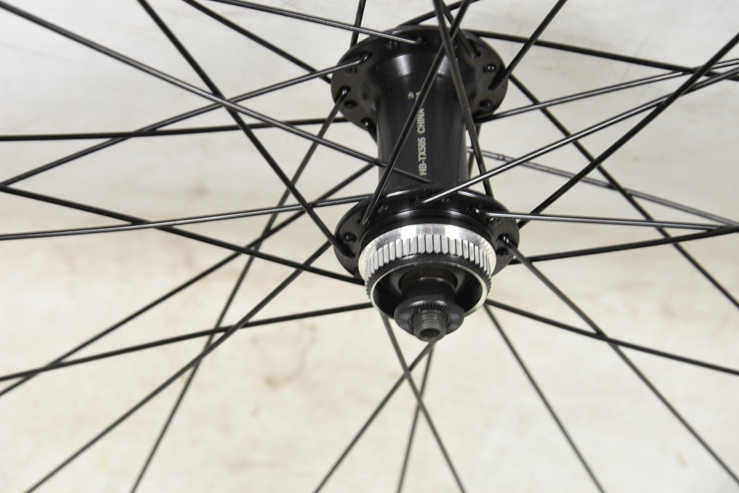 PAIR 29er CENTRE LOCK DISC WHEELS SHIMANO FH-TX505 8/9/10 SPEED 622 - 25 RIM MINOR MARKS
