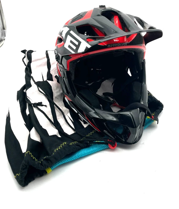 Job Lot Of 6 Various MET Helmets