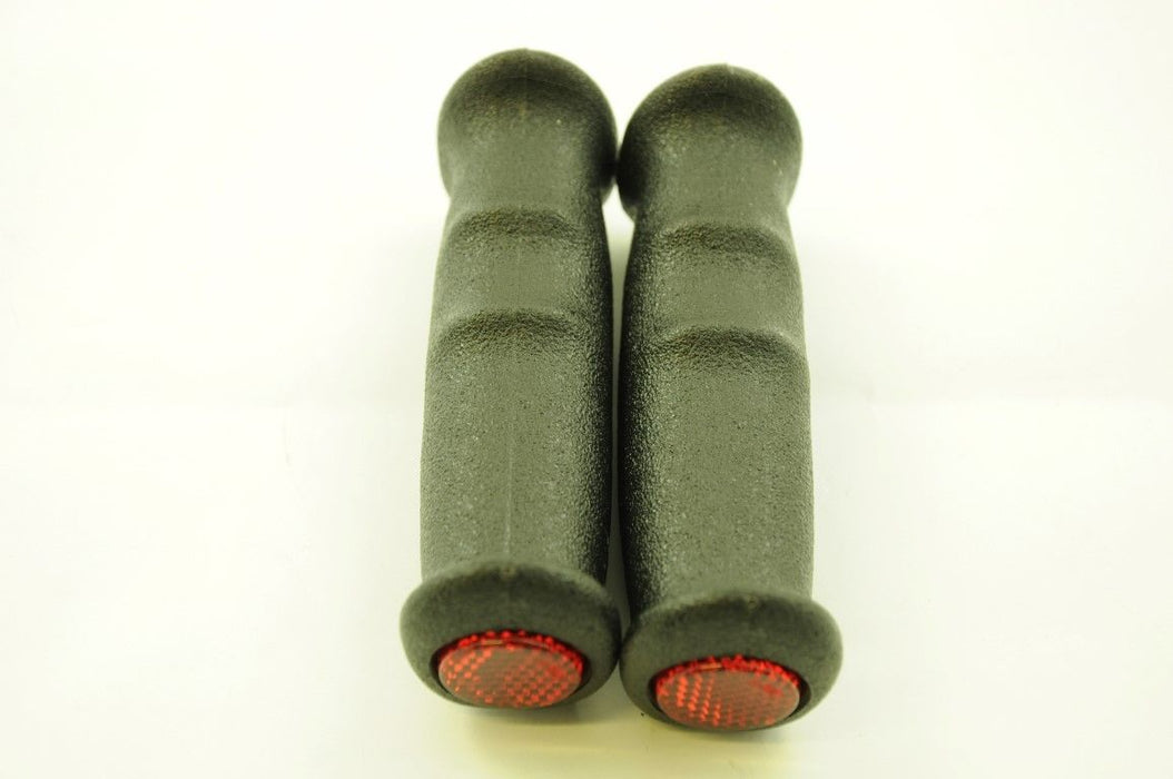 PAIR HERRMANS CONVENTIONAL BIKE HANDLEBAR GRIPS WITH RED REFLECTOR ENDS BLK
