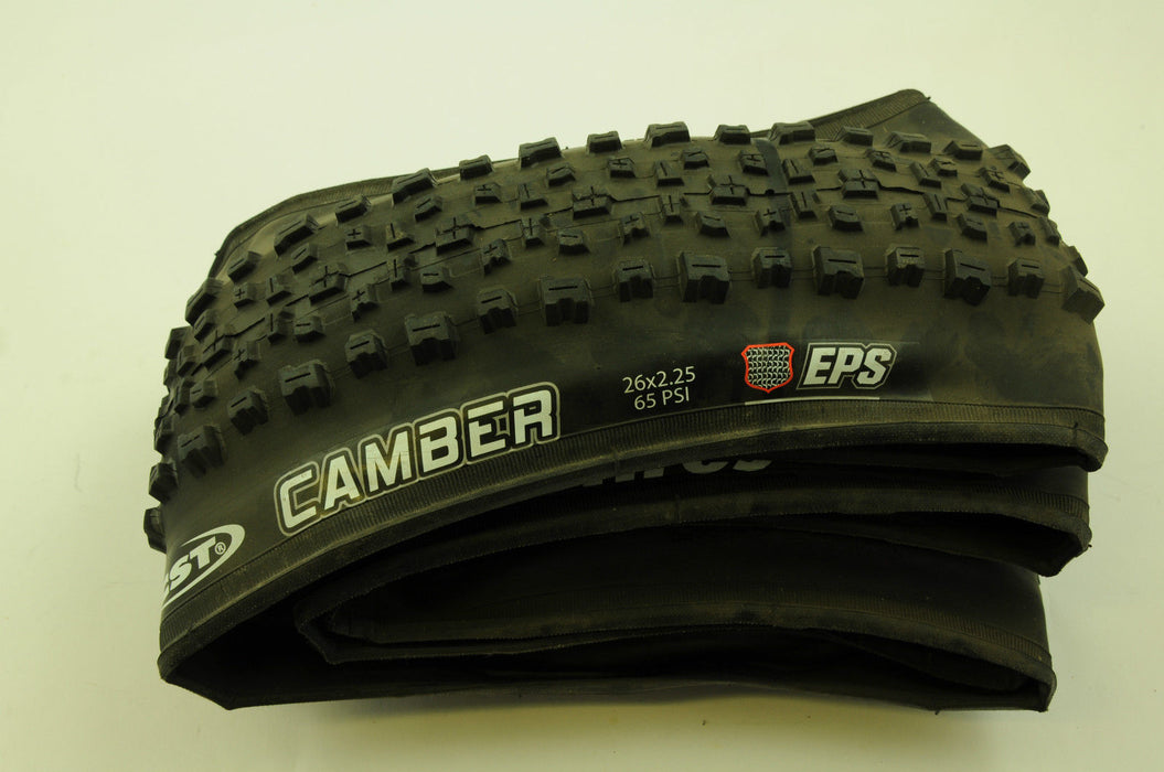 RALEIGH TIRE CST CAMBER CROSS COUNTRY FOLDING TYRE 26 x 2.25 (62-559) 50% OFF RR