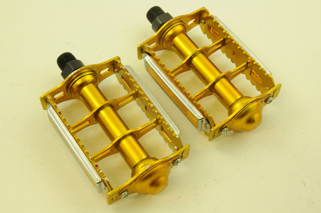 RAT TRAP PEDALS ペダル 1/2軸 old bmx RAT TRAP PEDALS ペダル 1/2軸 old bmx