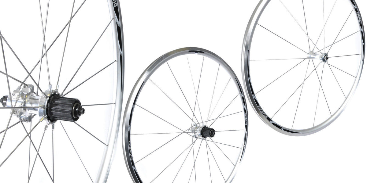 PAIR SHIMANO R560 RACING BIKE WHEELS 700c x15(622-15)8,9 10 SPEED FLAT