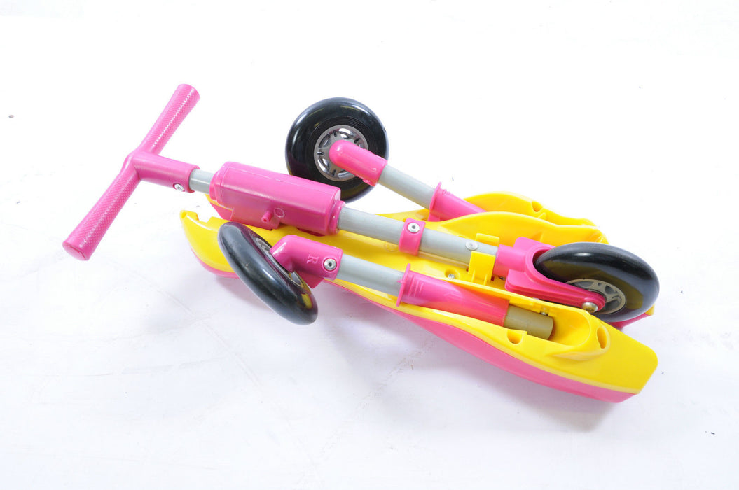 LITTLE CHILDS SCUTTLE BUG FOLDING TRIKE PINK NEW IDEAL GIFT A204 BARGAIN PRICE