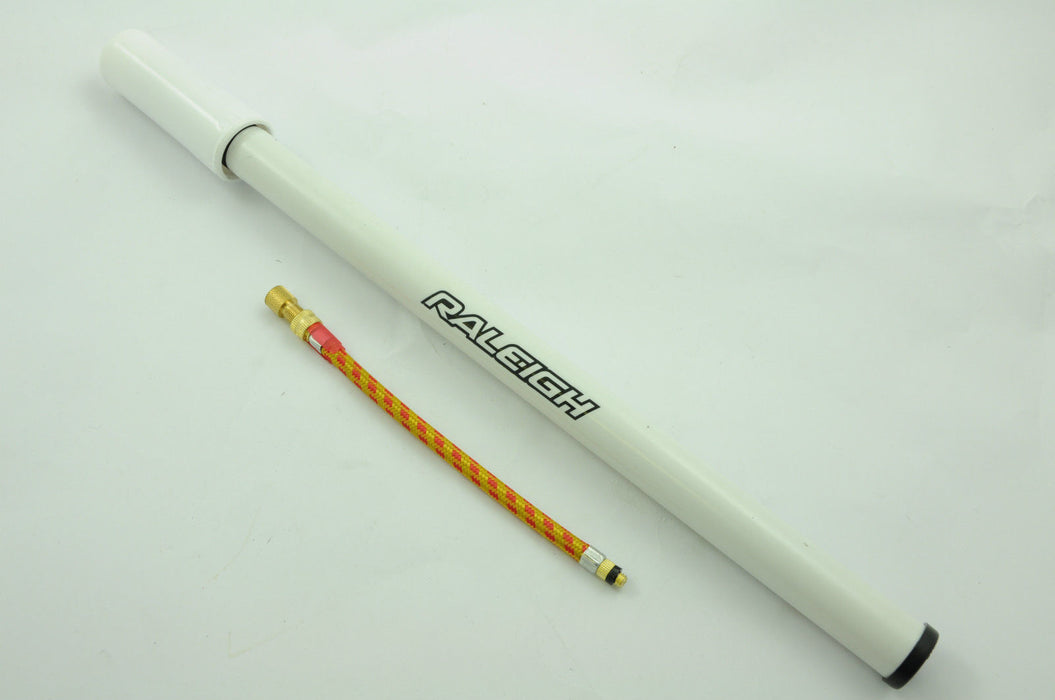 15" WHITE RALEIGH BIKE PUMP TRADITIONAL TYPE WITH DUAL CONNECTOR ALL VALVE NEW