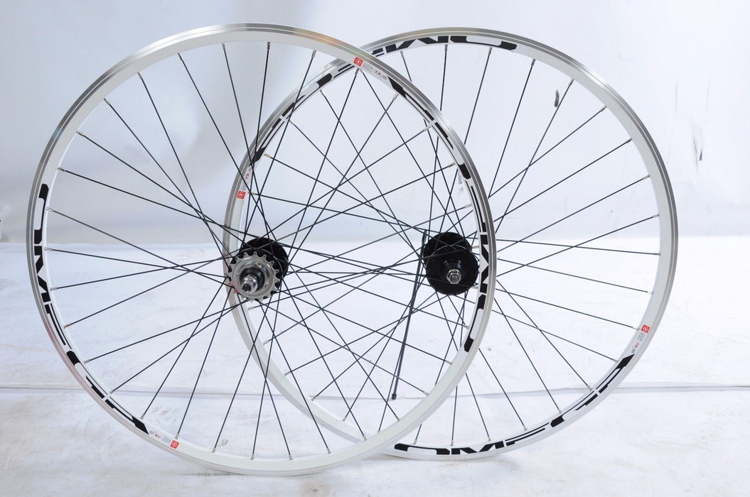 PAIR 700c FIXIE FLIP FLOP WHITE PROFILE WHEELS MACH I PROFILE CLINCHER