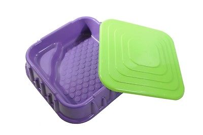 SUPER SIZE CAT LITTER TRAY OR BED WITH LID INDOOR OR OUTDOOR ALSO SUIT SMALL DOG