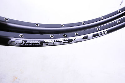 Weinmann 519 Cerchio 700C (622x19) 32 Fori Argento Non Lavorato Weinmann 519 Cerchio 700C (622x19) 32 Fori Argento Non Lavorato