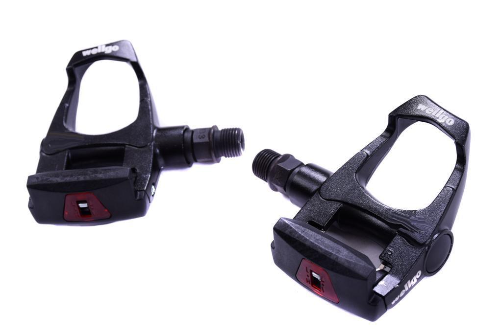 PAIR CLIPLESS ROAD BIKE PEDALS WITH CLEATS “WELLGO” W-40 LIGHTWEIGHT PEDALS