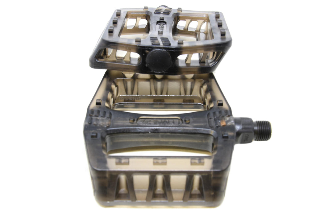 snafu pedals Pair Snafu Platform PC Pedals BMX Or MTB 9/16” 4130 Cro-moly Axle Smoked Clear (Black)