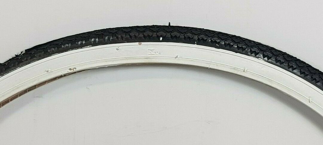 26 x1 3/8 (37-590) Whitewall Tyre tourist Roadster Classic Dutch Raleigh Caprice
