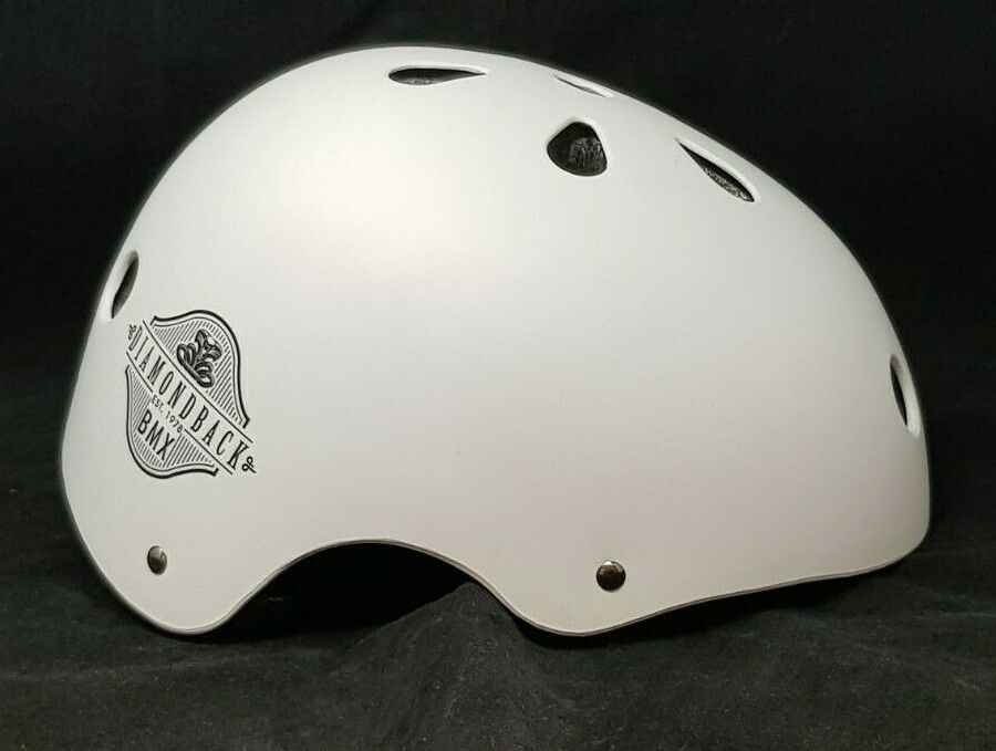 RALEIGH DB DIAMOND BACK BMX JUMP SKATE BIKE HELMET GLOSS WHITE MEDIUM