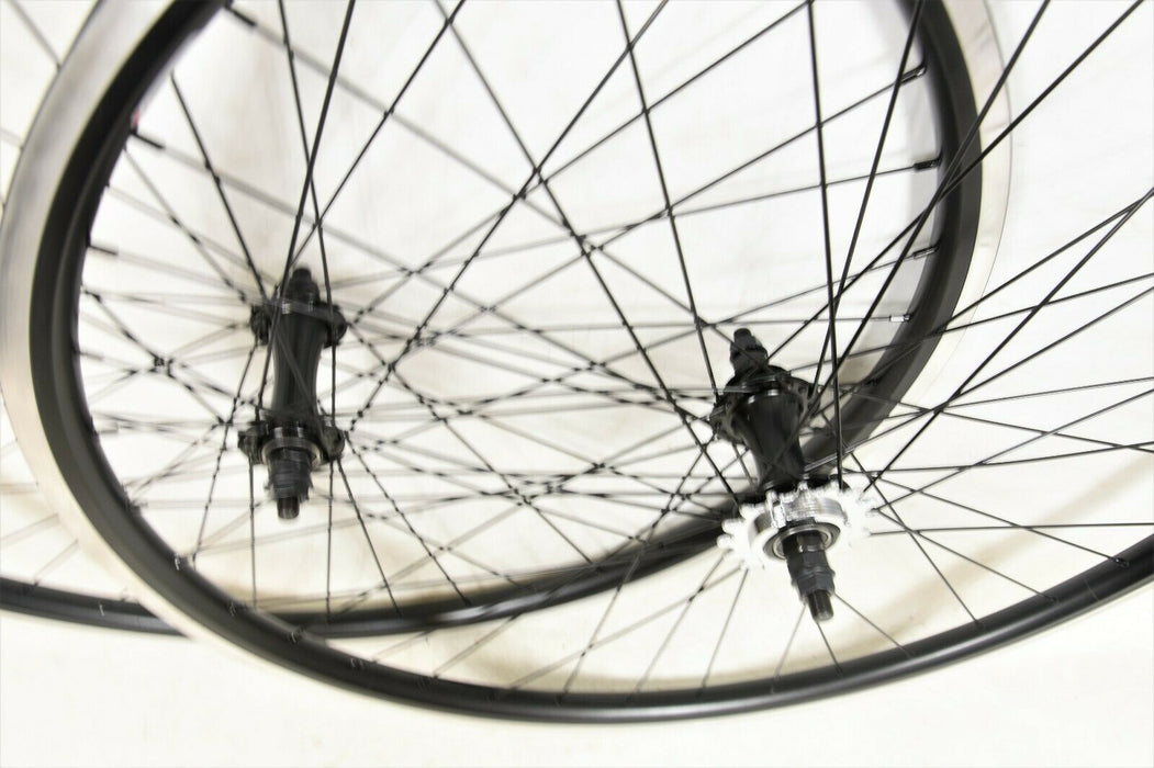 700c x19 BLACK (622-19) FLIP FLOP FIXIE WHEELS WIDER TYRE SIZE DUAL WA