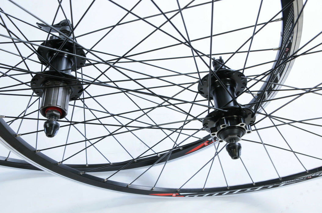 Pair 700c (622 x 13) disc hub road bike wheels 8 / 9 /10 speed cassette black